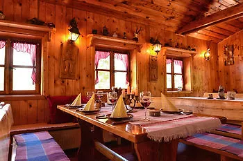 فندق Sachticka